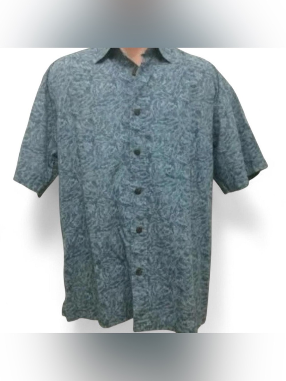 Reel Legends Performance Clothing Men's XL Short Sleeve Button Down Fish Print